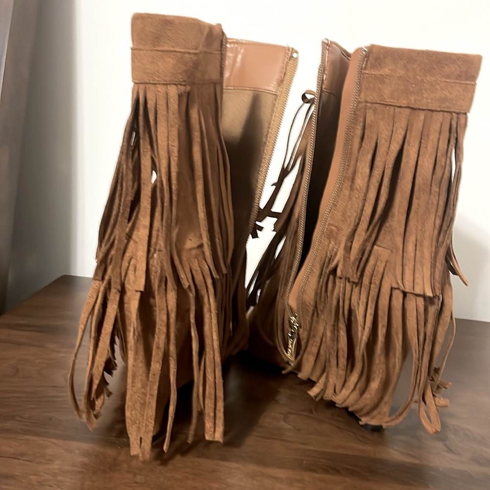 Fringe/tassle wedge sandals